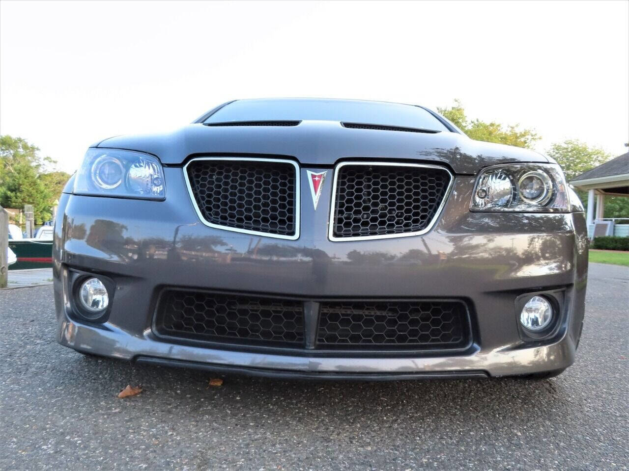 Used 2009 Pontiac G8 GXP image 8