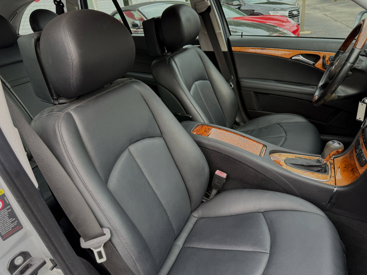 Used 2008 Mercedes-Benz E 350 4MATIC Wagon image 15