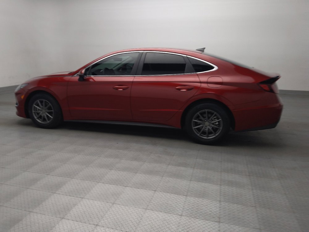 Used 2023 Hyundai Sonata SE w/ Preferred Accessory Package image 3