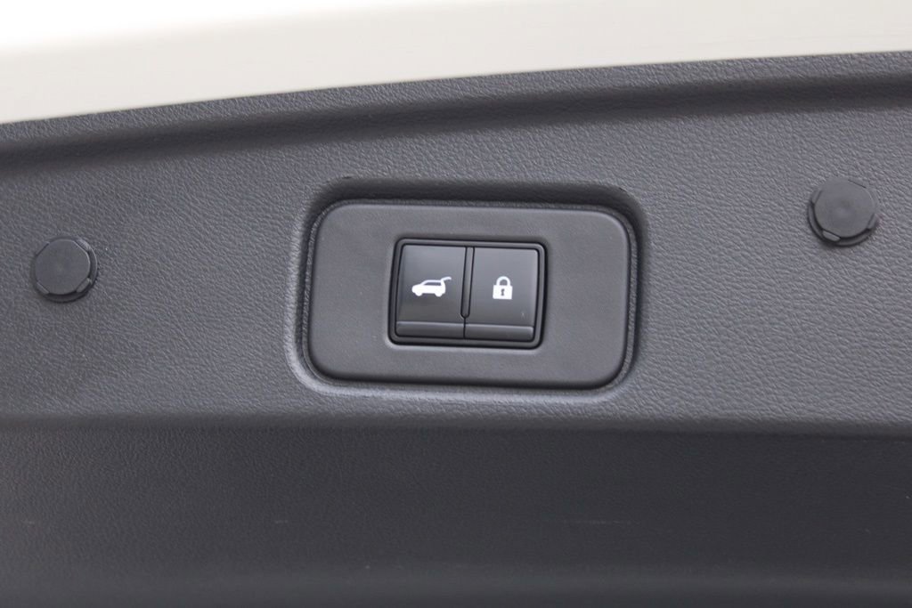 Certified 2023 Nissan Pathfinder SL image 12