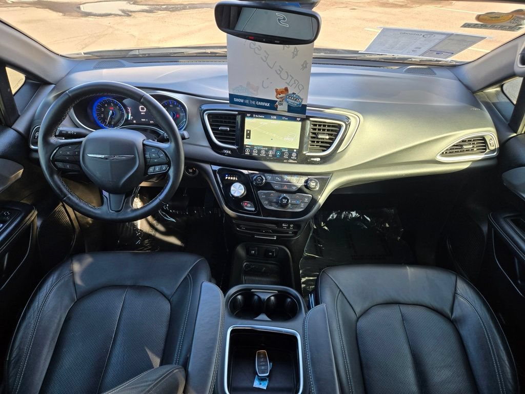 Used 2019 Chrysler Pacifica Touring-L Plus w/ Advanced Safetytec Group FWD image 52