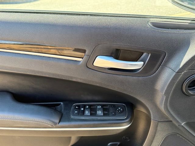 Used 2022 Chrysler 300 S image 15