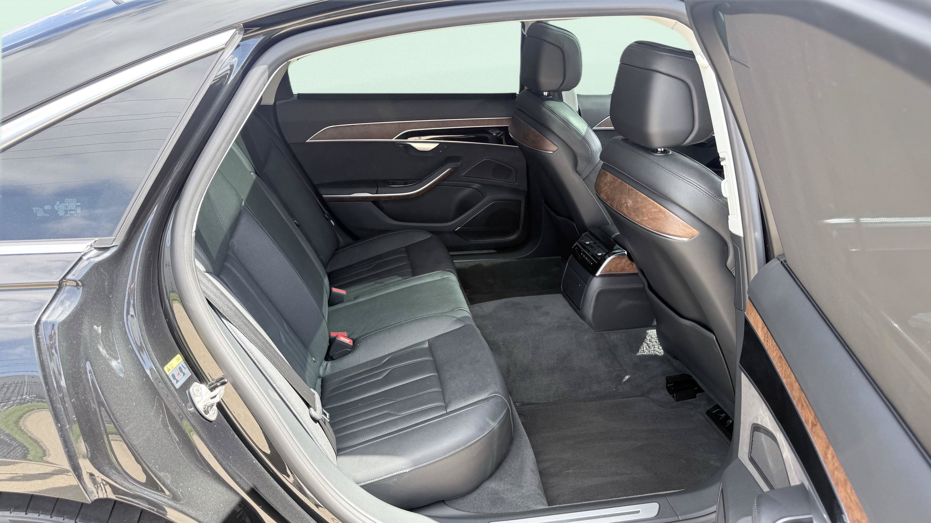 Used 2020 Audi A8 L 3.0T w/ Executive Package AWD/4WD image 37