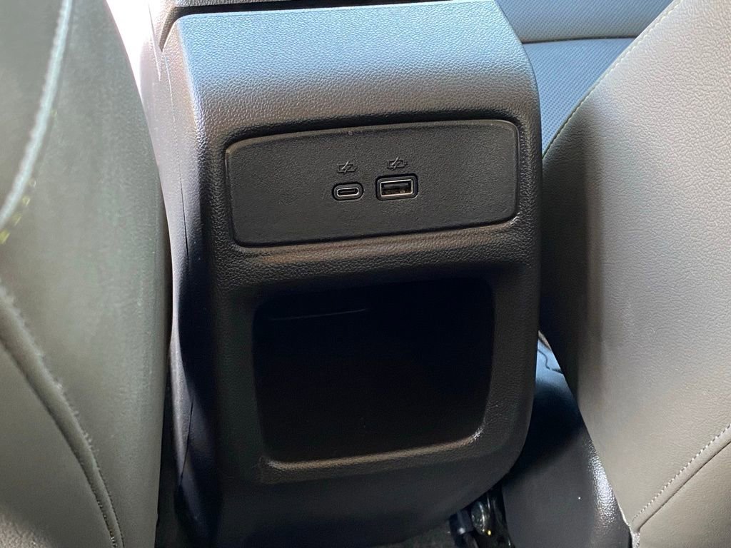 Used 2025 Chevrolet Trax ACTIV w/ Sunroof Package image 26