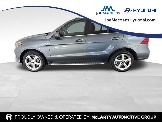 Used 2019 Mercedes-Benz GLE 400 4MATIC image 3