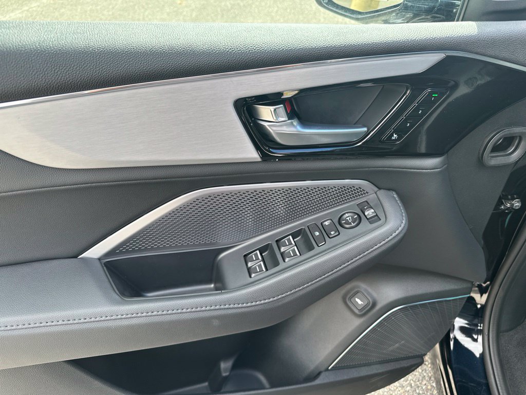 New 2026 Acura MDX SH-AWD image 8