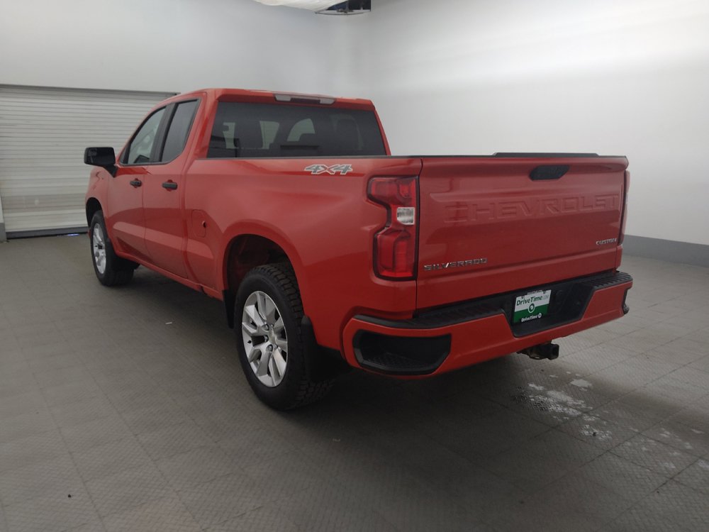 Used 2019 Chevrolet Silverado 1500 Custom w/ Custom Value Package AWD/4WD image 5