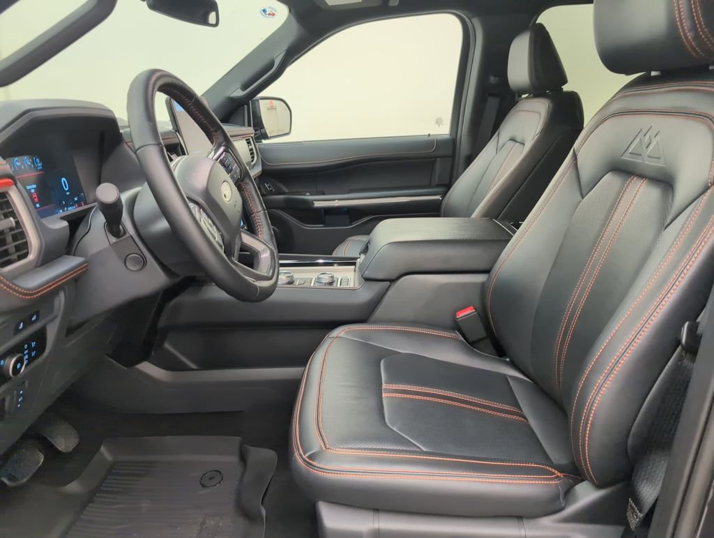 Used 2024 Ford Expedition Timberline image 4