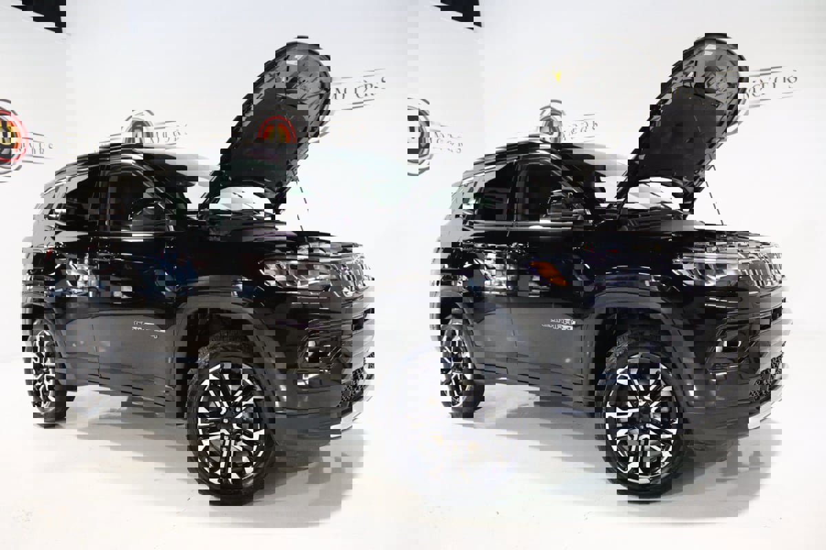 Used 2022 Jeep Compass Limited image 28