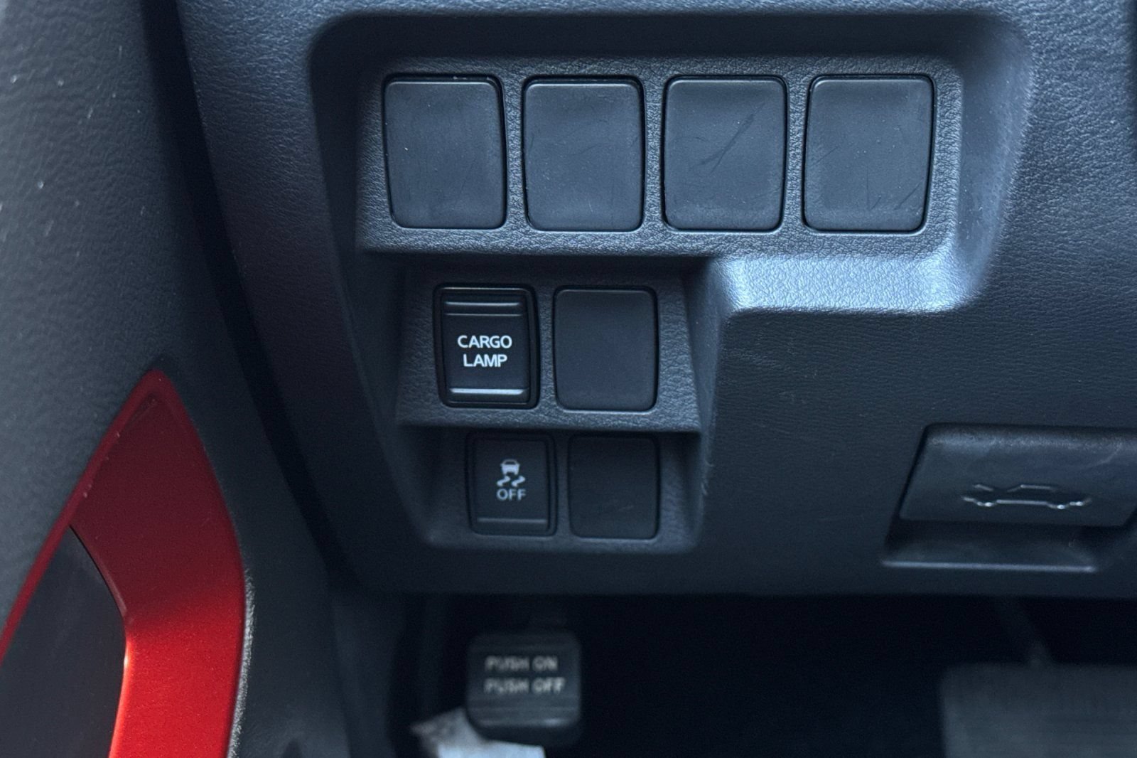 Used 2022 Nissan Frontier Pro-X RWD image 30