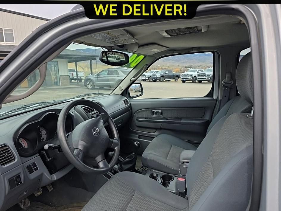 Used 2004 Nissan Xterra XE AWD/4WD image 5