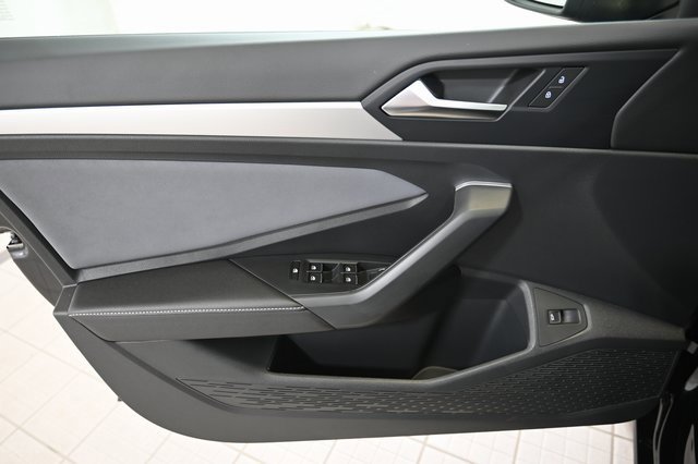 New 2025 Volkswagen Jetta SE image 20