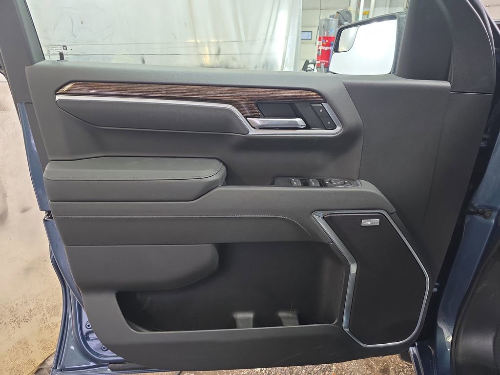 New 2026 GMC Sierra 1500 Elevation image 27