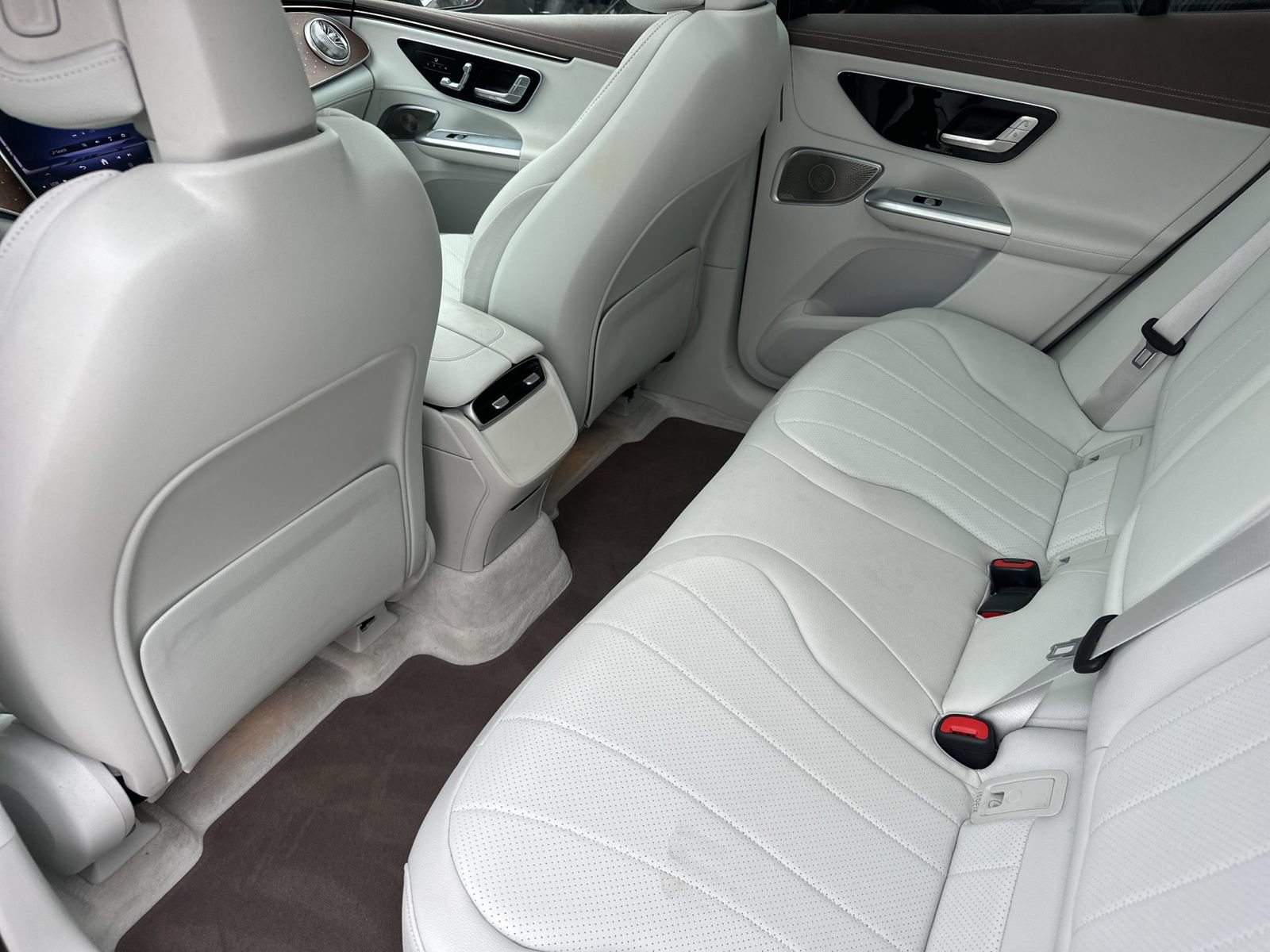 Certified 2023 Mercedes-Benz EQE 350+ 4MATIC SUV image 12