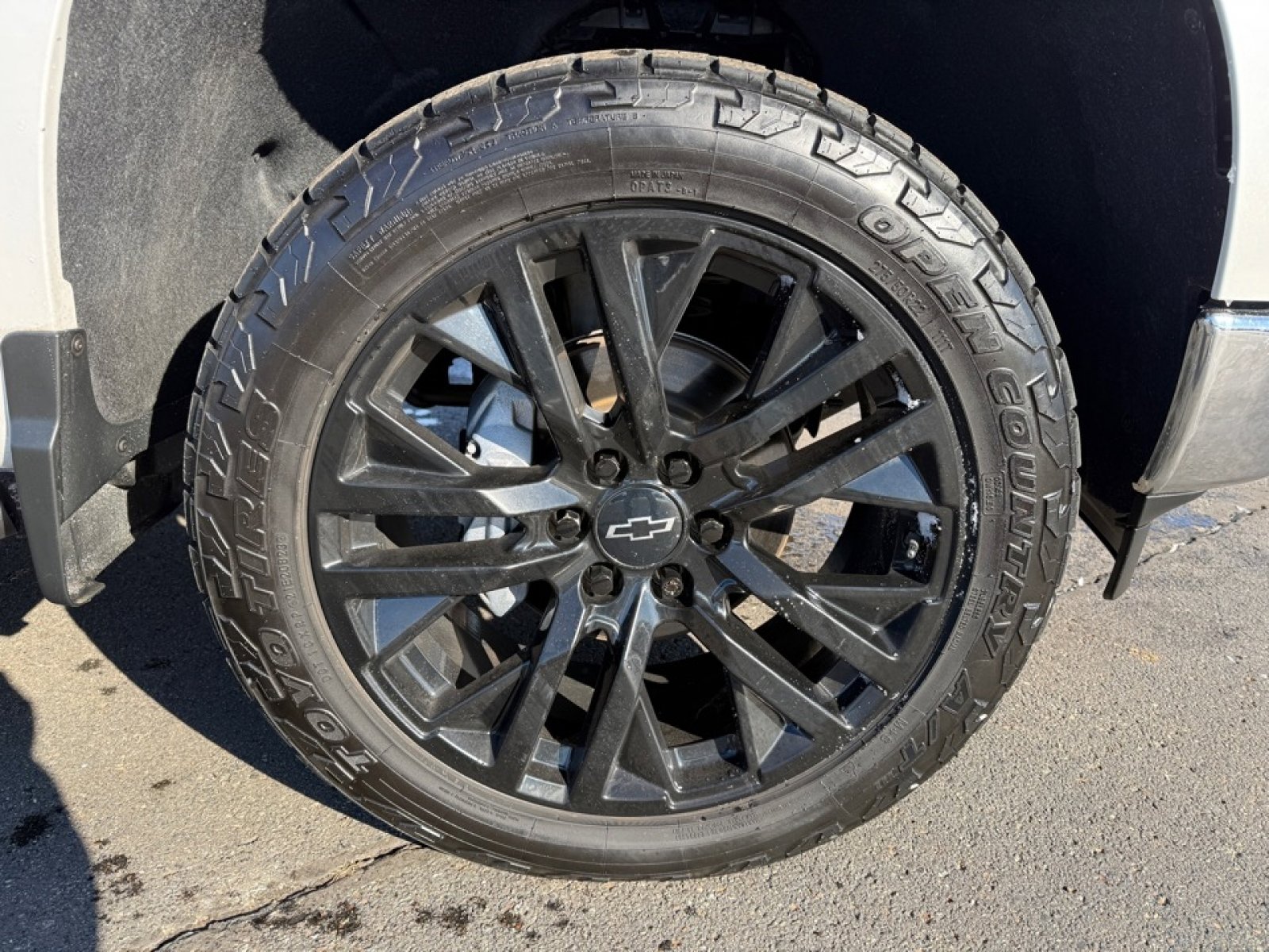 Used 2022 Chevrolet Silverado 1500 LTZ w/ Technology Package image 38