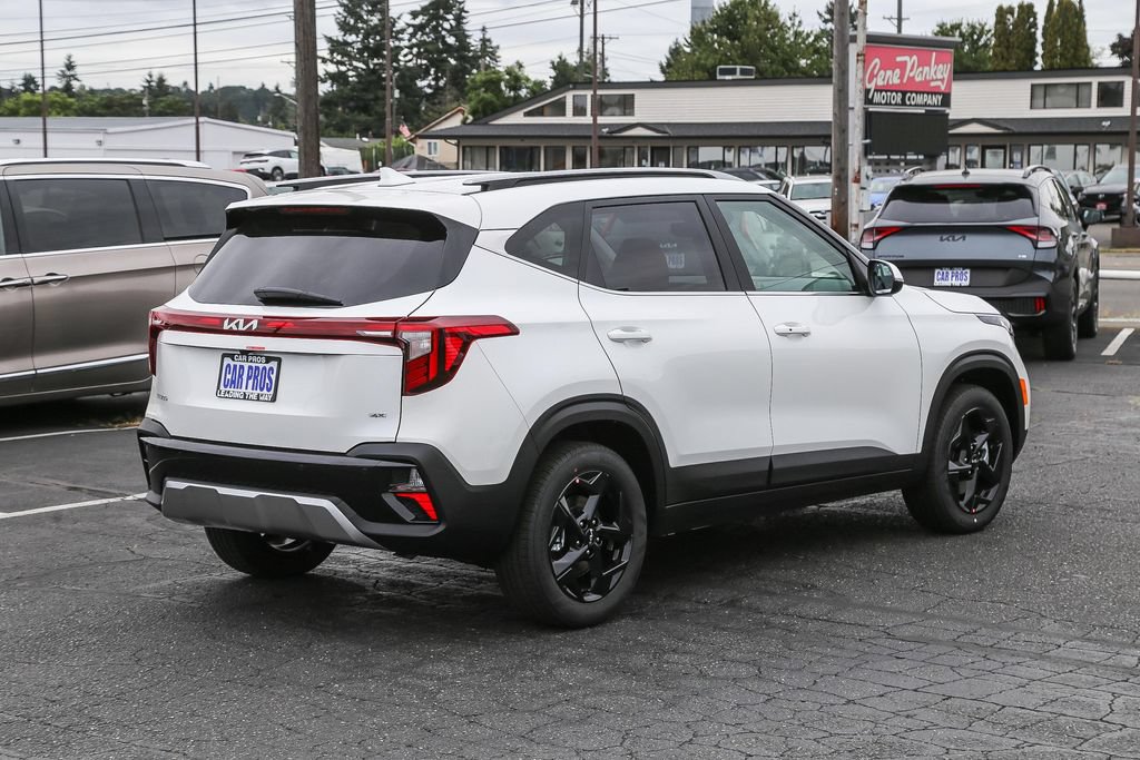 Certified 2026 Kia Seltos EX w/ EX Sunroof Package AWD/4WD image 8
