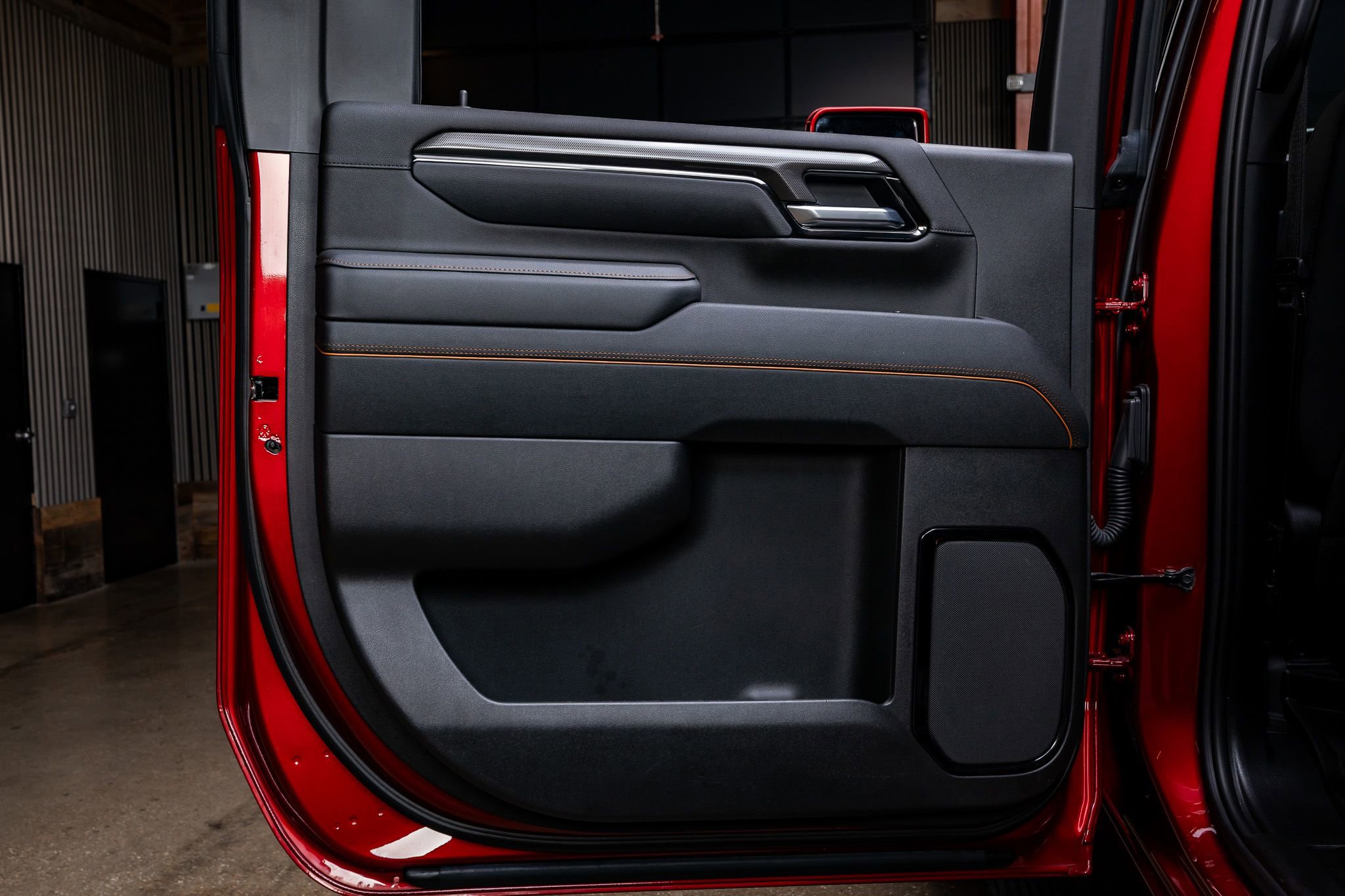 Used 2025 GMC Sierra 2500 AT4 w/ AT4 Premium Plus Package image 37