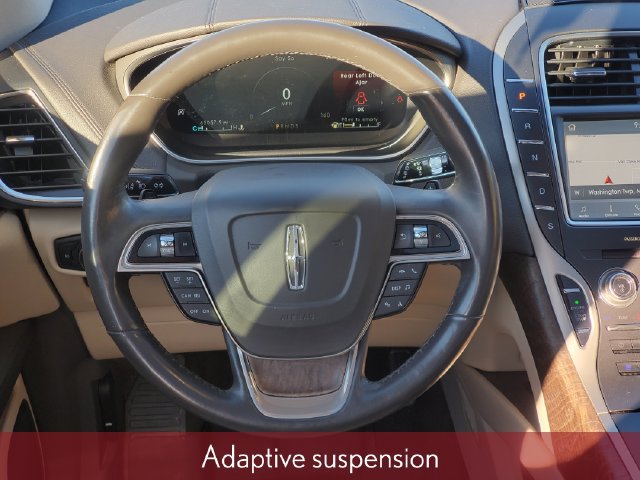 Used 2019 Lincoln Nautilus Reserve AWD/4WD image 32