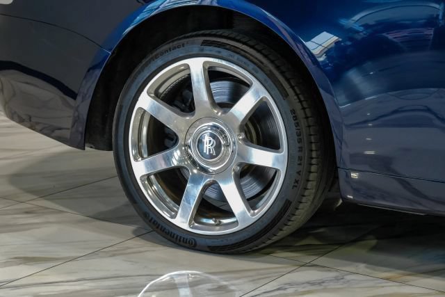 Used 2017 Rolls-Royce Wraith RWD image 84