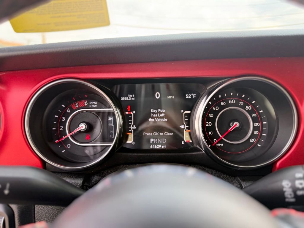 Used 2021 Jeep Wrangler Unlimited Rubicon w/ Cold Weather Group image 21