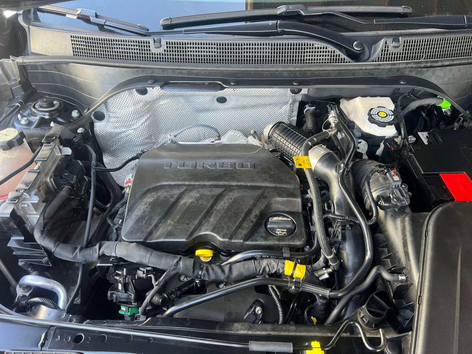 Used 2025 Buick Envista Preferred image 32