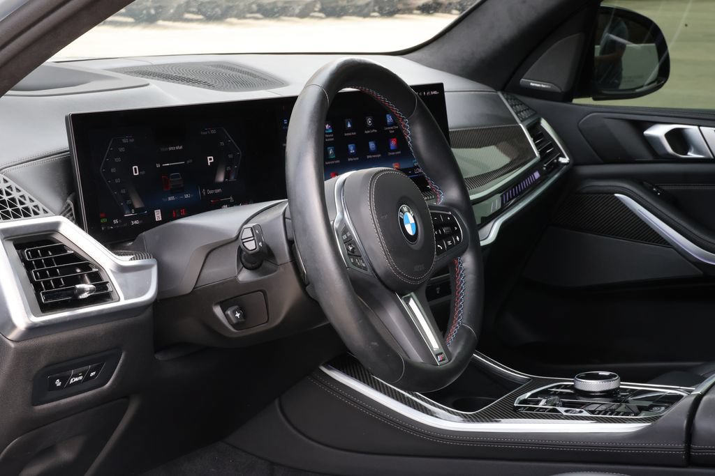 Used 2025 BMW X5 M60i AWD/4WD image 11
