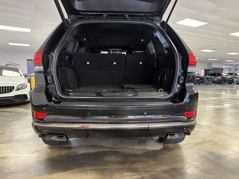 Used 2015 Jeep Grand Cherokee High Altitude RWD image 13