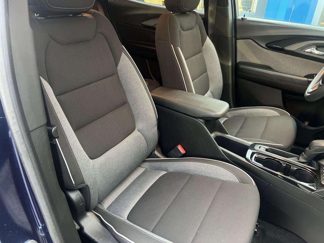 Certified 2023 Chevrolet TrailBlazer LT w/ Convenience Package image 27