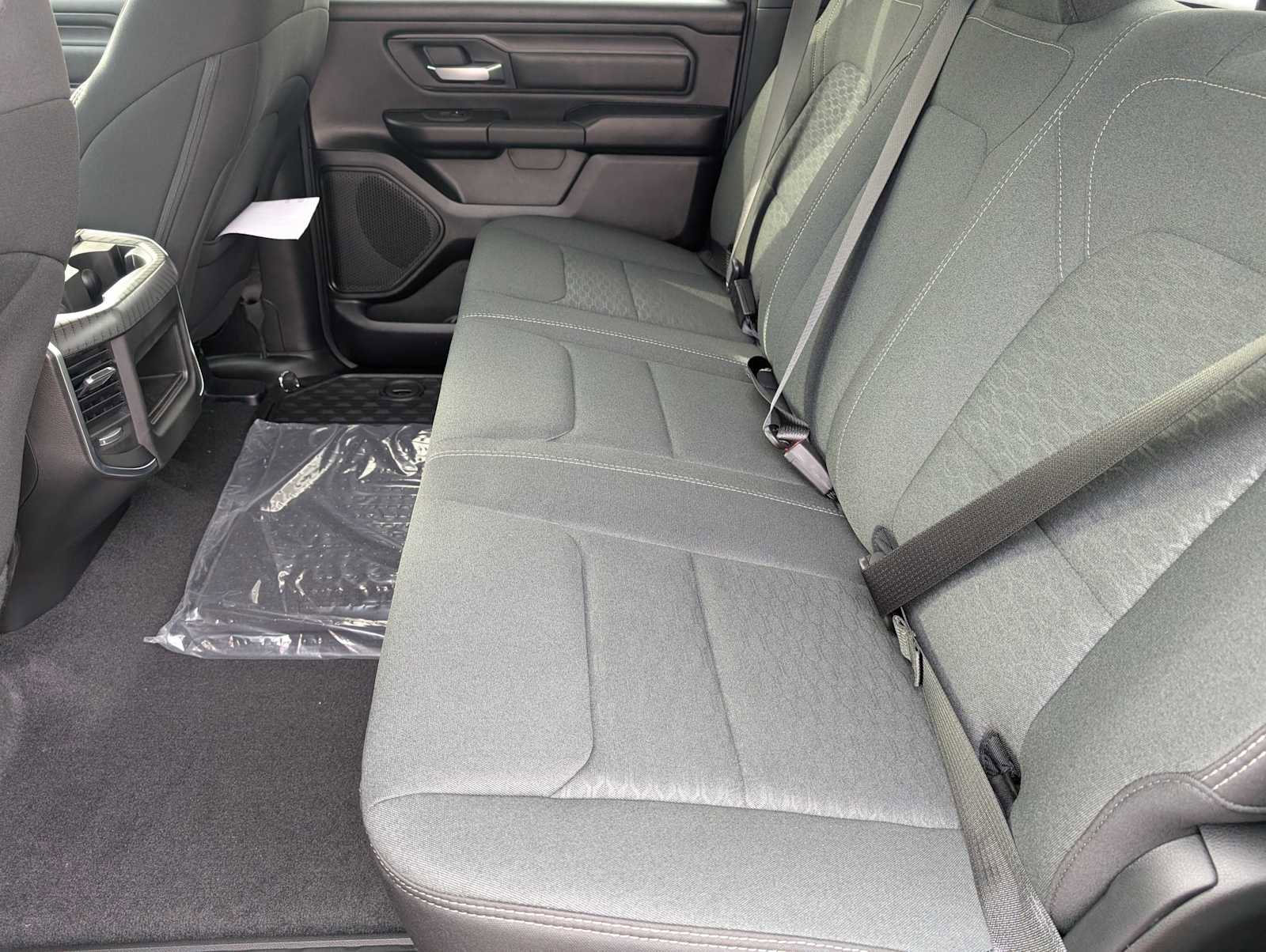 New 2026 RAM 1500 Express AWD/4WD image 11