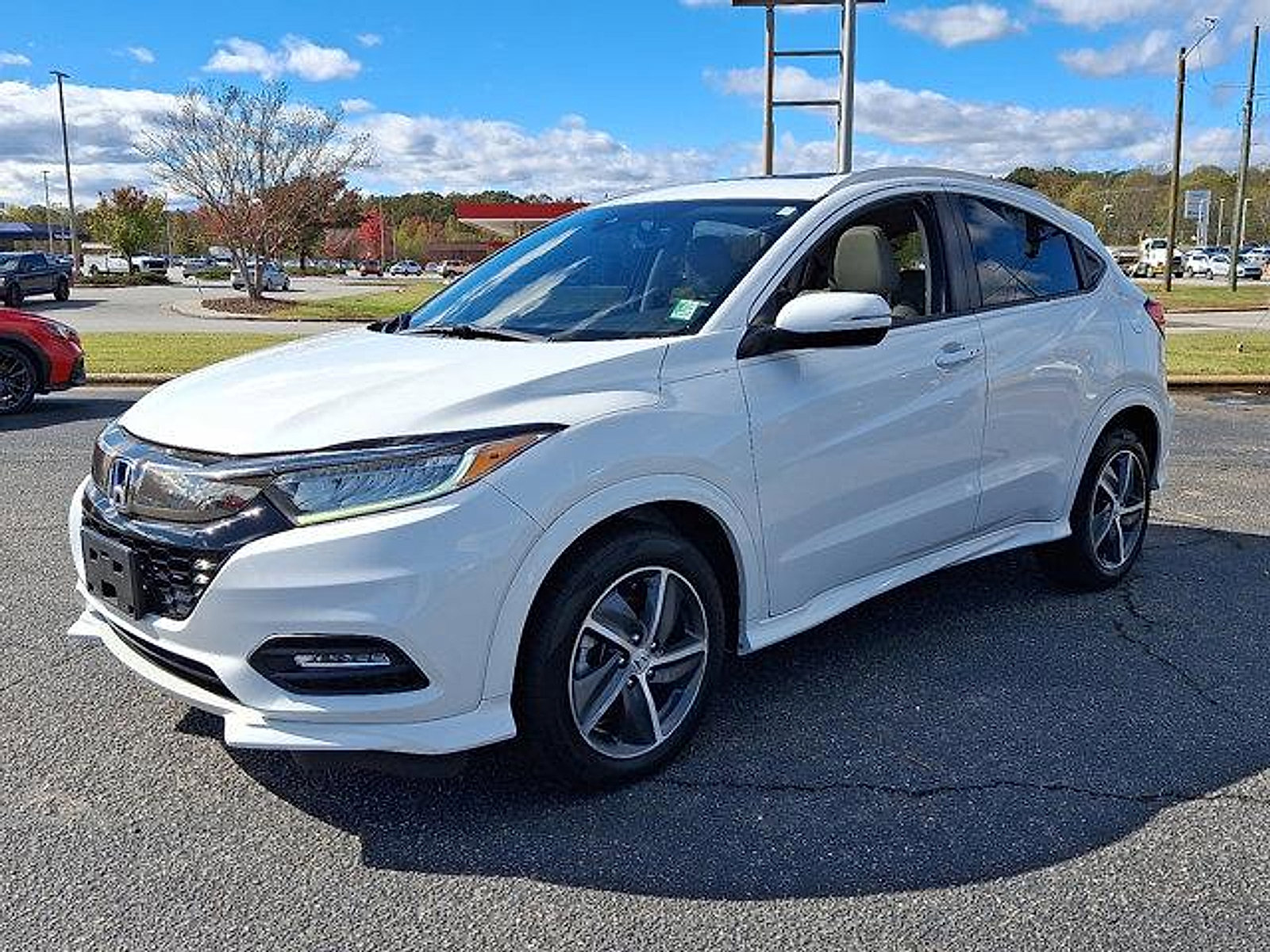 Used 2019 Honda HR-V Touring image 3