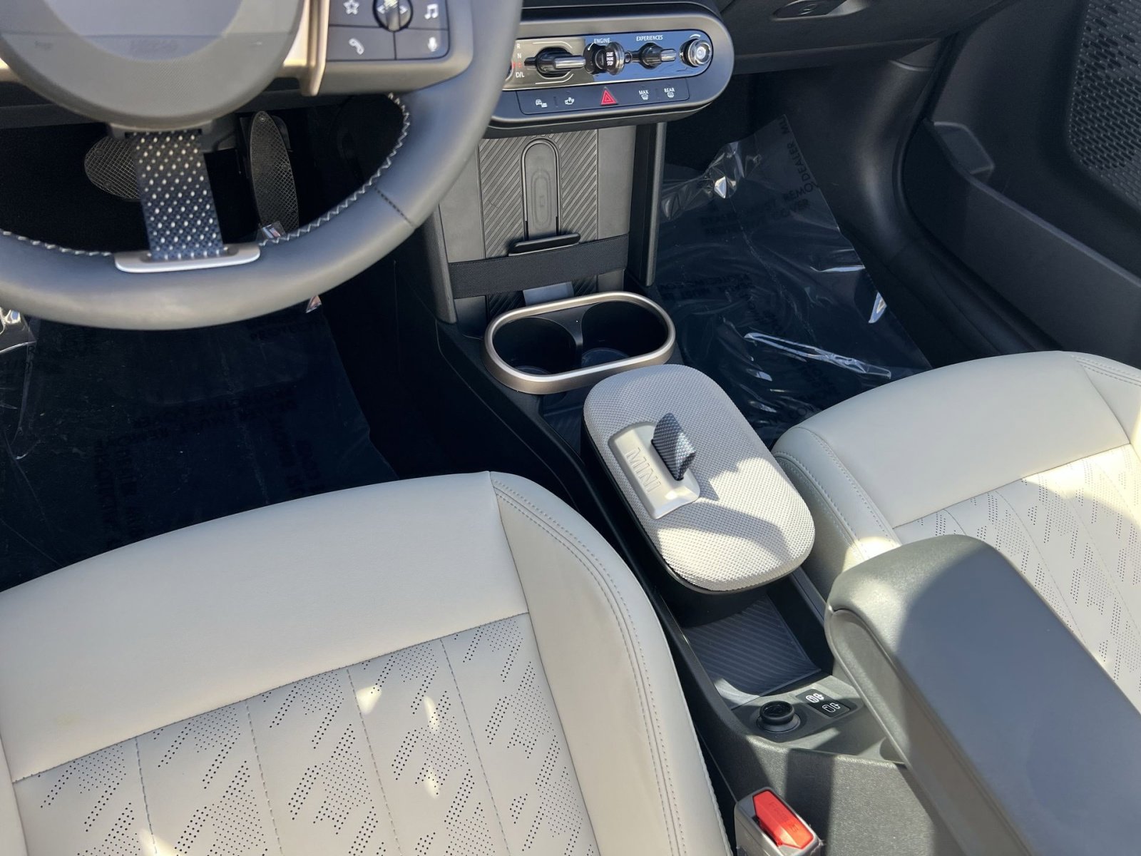 Used 2025 MINI Cooper S FWD image 22