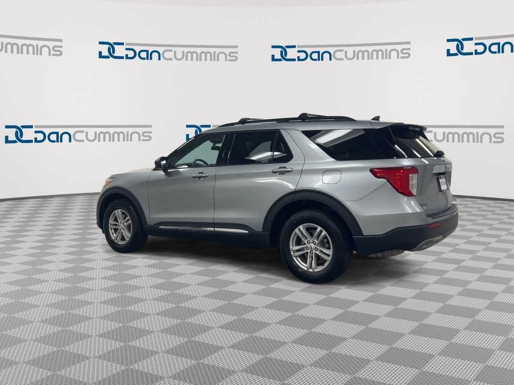 Used 2023 Ford Explorer XLT w/ Equipment Group 202A AWD/4WD image 6