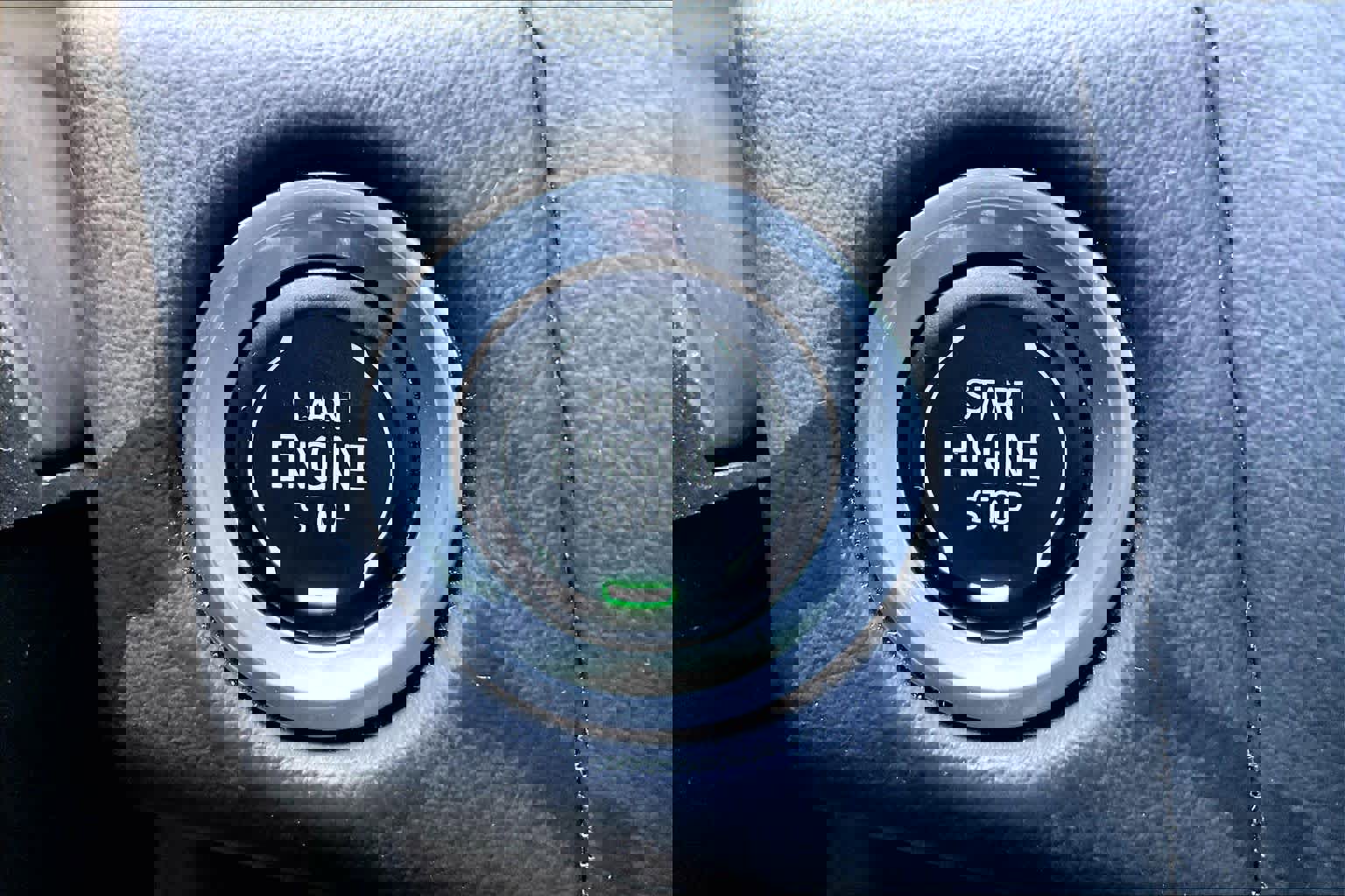 Used 2024 Chevrolet Suburban LT AWD/4WD image 33