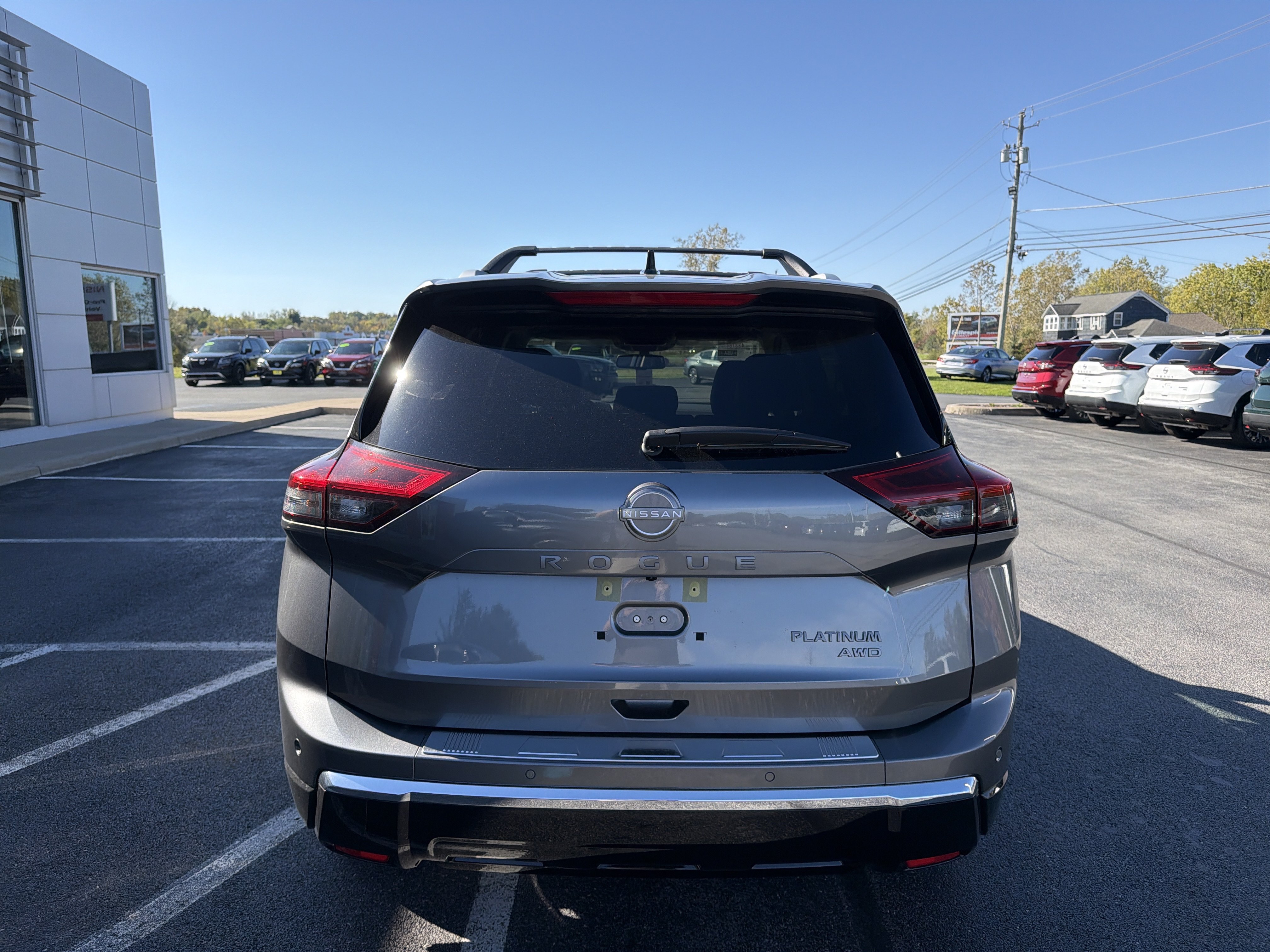 New 2026 Nissan Rogue Platinum AWD/4WD image 4