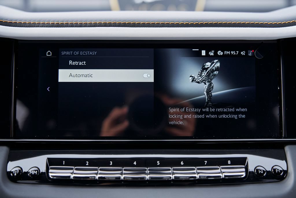 Used 2026 Rolls-Royce Cullinan AWD/4WD image 81