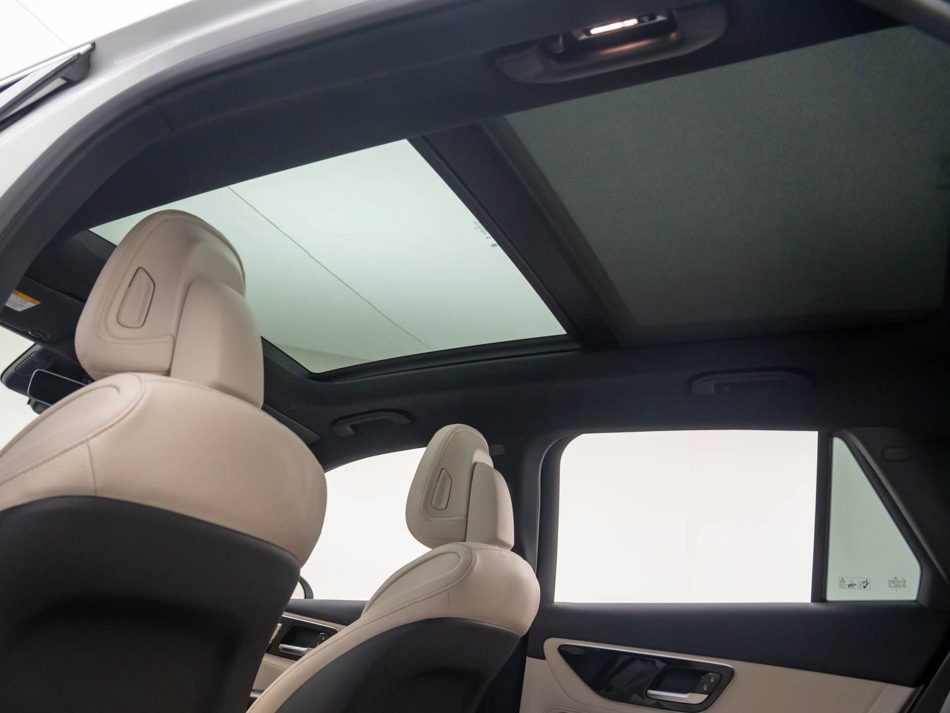 New 2026 Mercedes-Benz GLC 300 4MATIC image 17