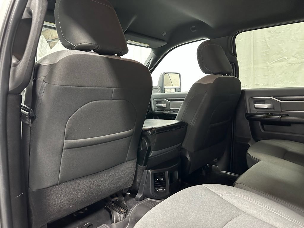 Used 2023 RAM 2500 Big Horn w/ Level 1 Equipment Group AWD/4WD image 41