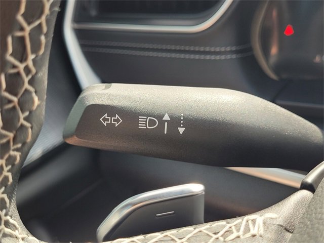 Used 2025 Jeep Grand Cherokee Altitude image 30