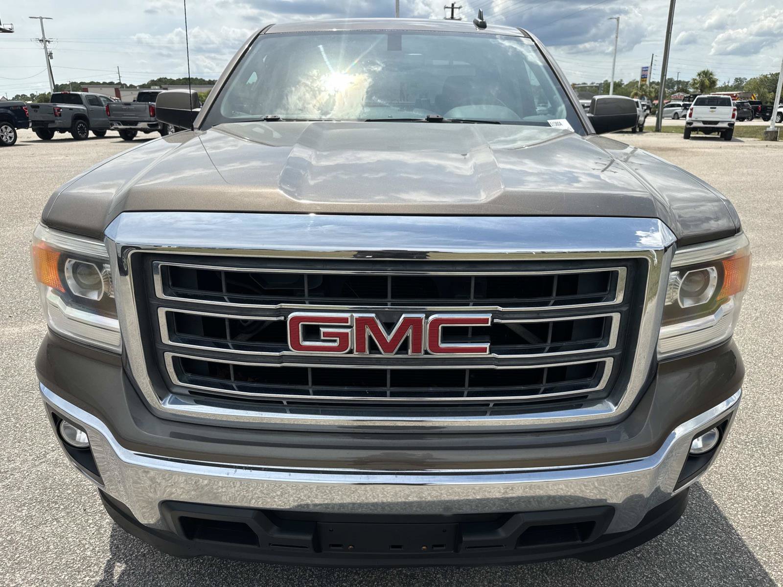 Used 2015 GMC Sierra 1500 SLE w/ SLE Value Package RWD image 9