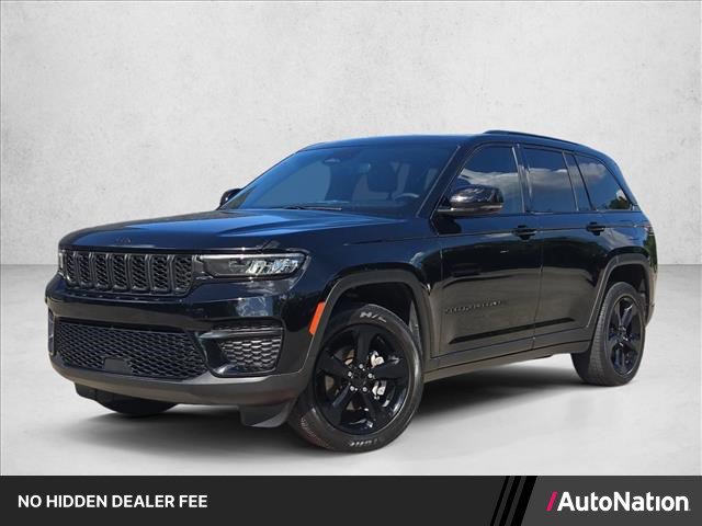 Used 2023 Jeep Grand Cherokee Altitude