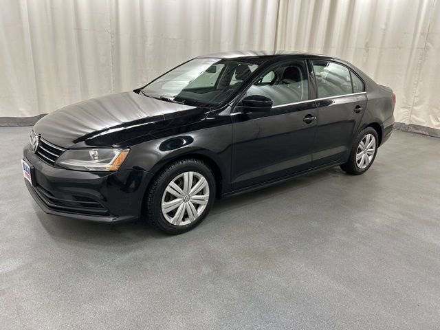 Used 2017 Volkswagen Jetta S image 2