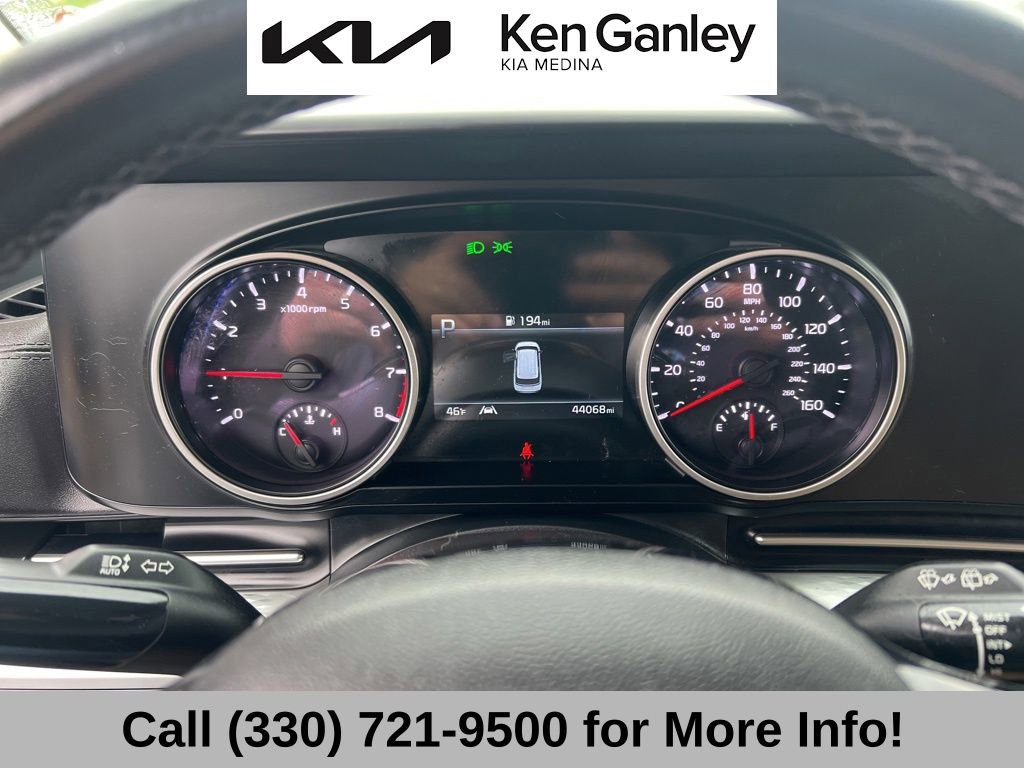 Used 2024 Kia Carnival LX FWD image 33
