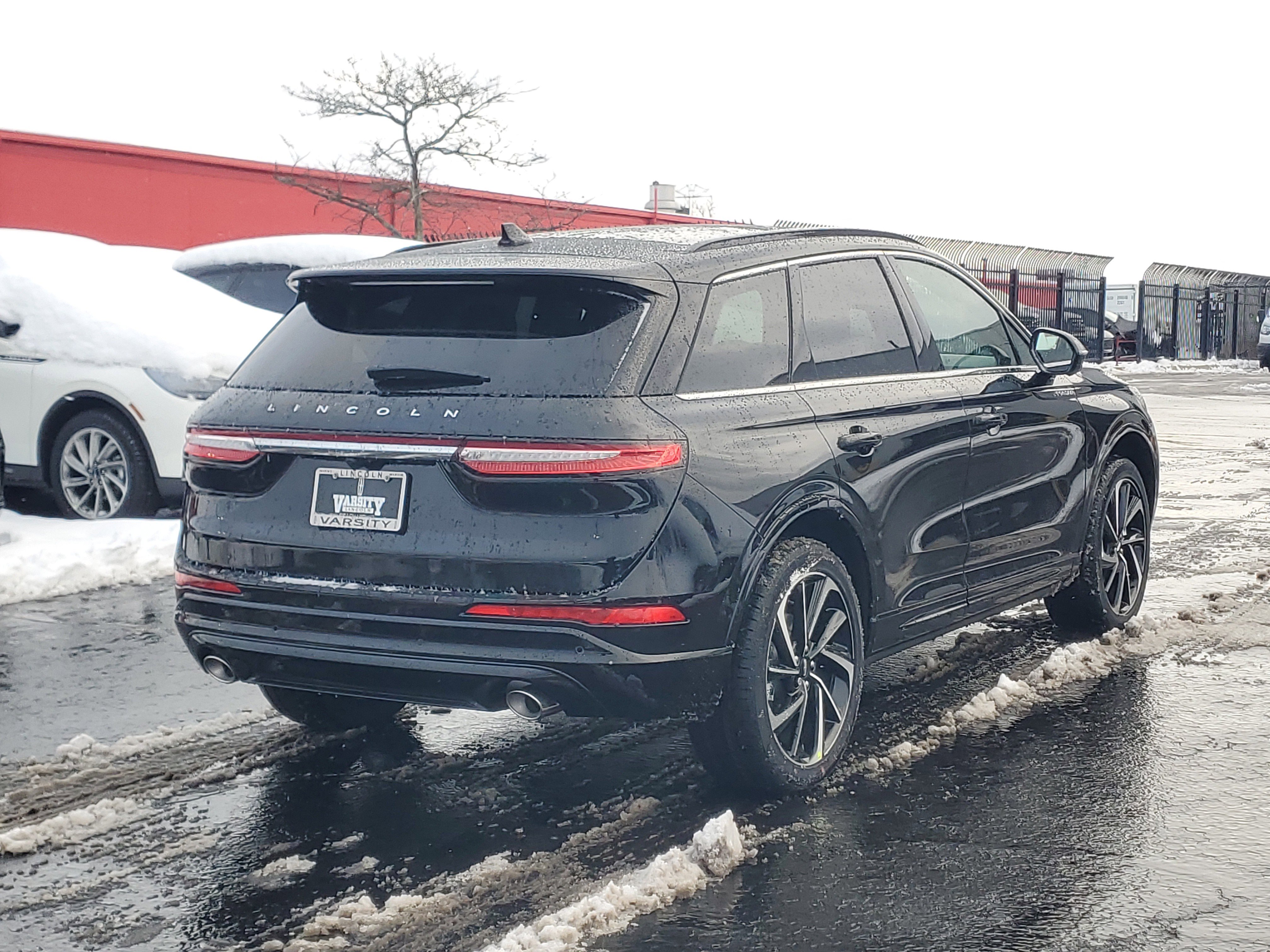 New 2026 Lincoln Corsair Grand Touring image 4