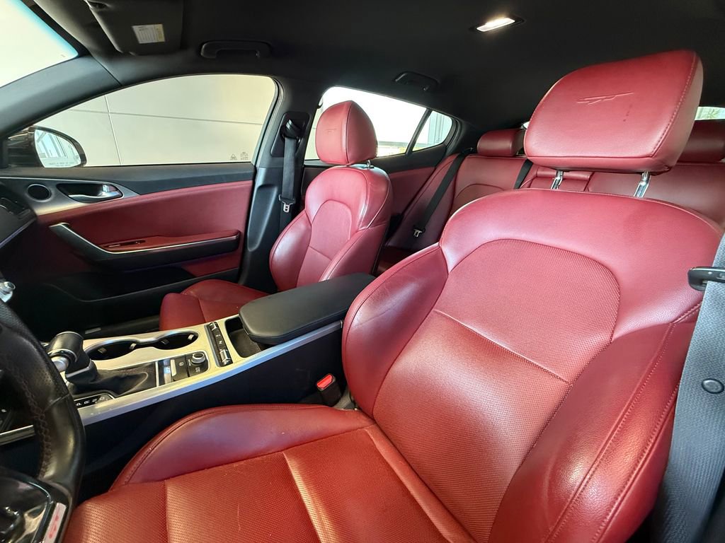 Used 2020 Kia Stinger GT RWD image 16