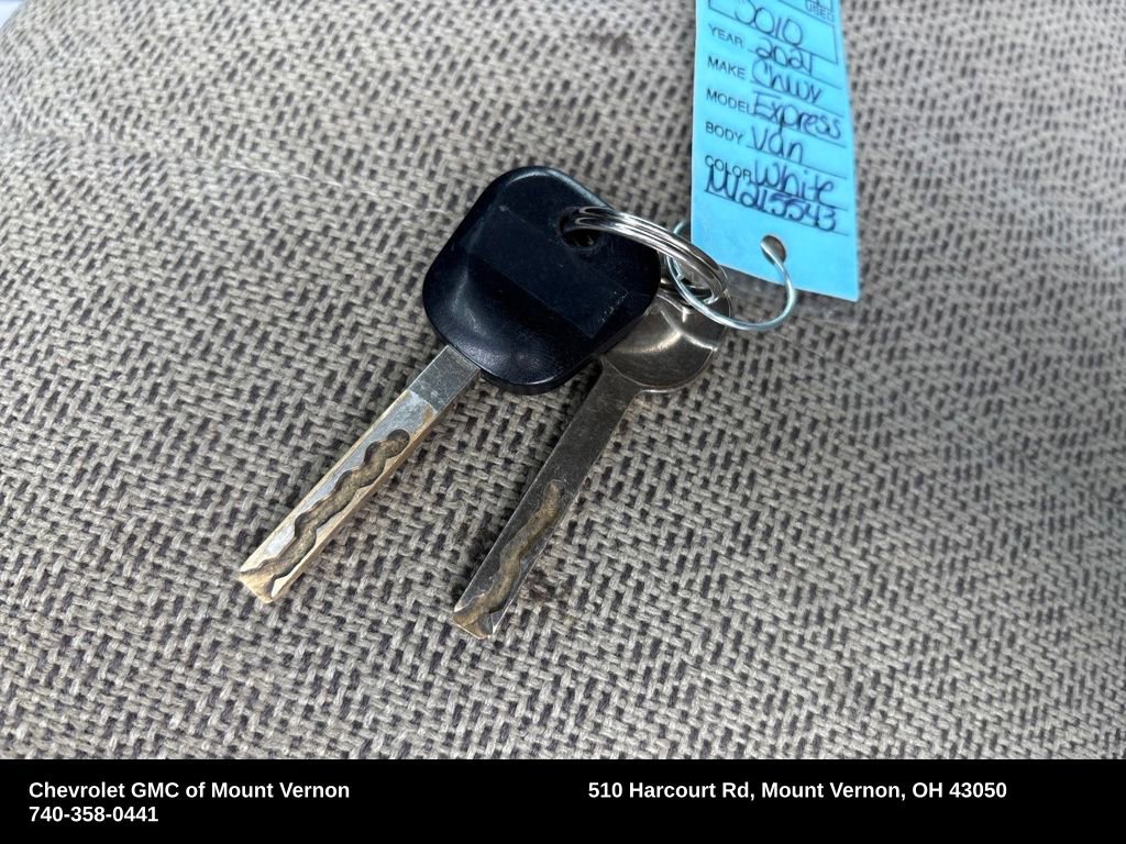 Used 2021 Chevrolet Express 3500 LT w/ LT Preferred Equipment Group RWD image 31