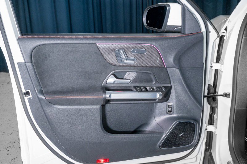 Certified 2025 Mercedes-Benz GLB 35 AMG 4MATIC image 12