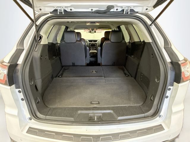Used 2017 Chevrolet Traverse LT FWD image 27