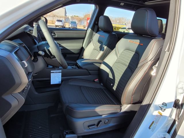 New 2026 Nissan Pathfinder Rock Creek w/ Rock Creek Premium Package AWD/4WD image 9
