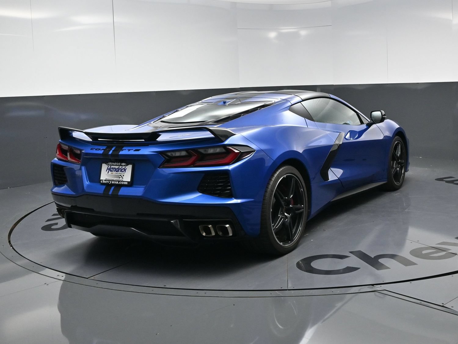Used 2022 Chevrolet Corvette Stingray Premium Cpe w/ Z51 Performance Package RWD image 9
