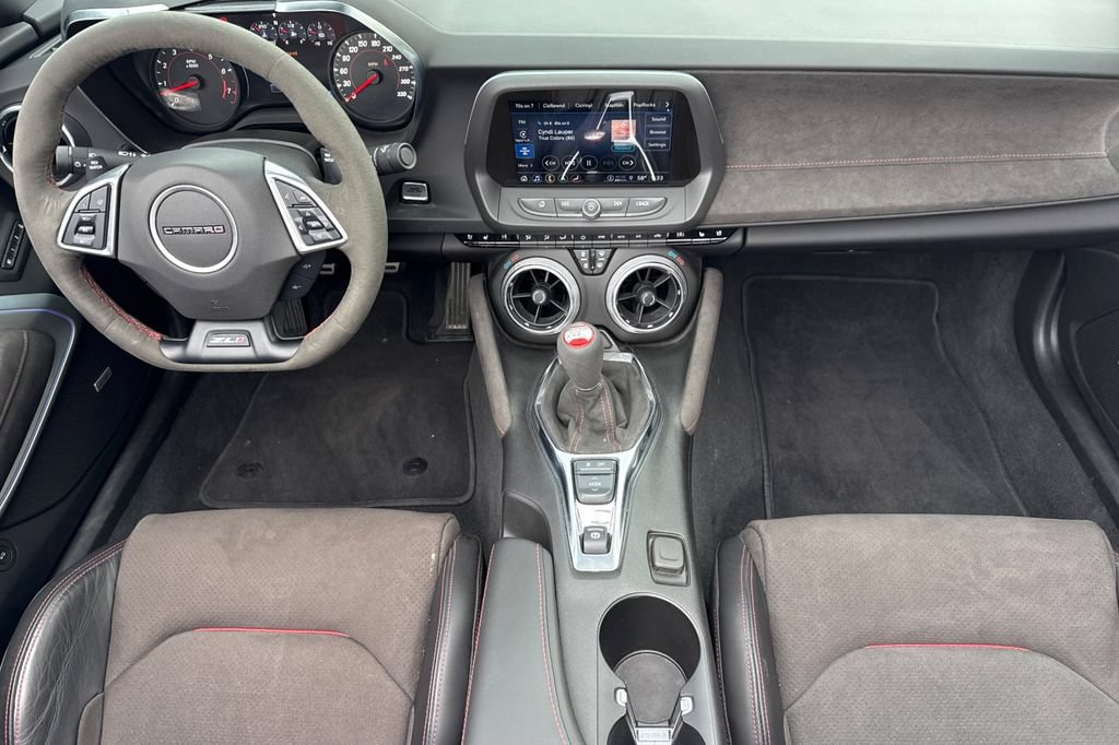 Used 2022 Chevrolet Camaro ZL1 RWD image 14